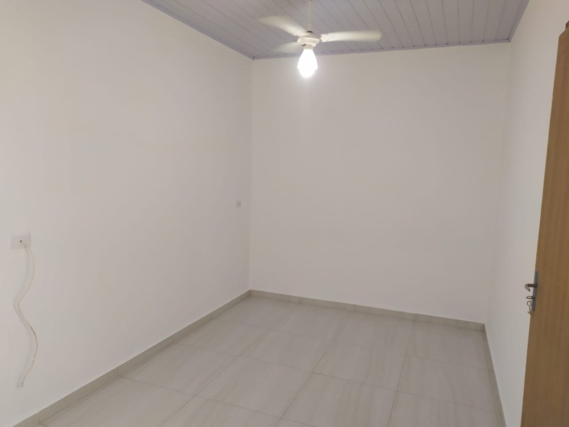 vende casa matinhos-7